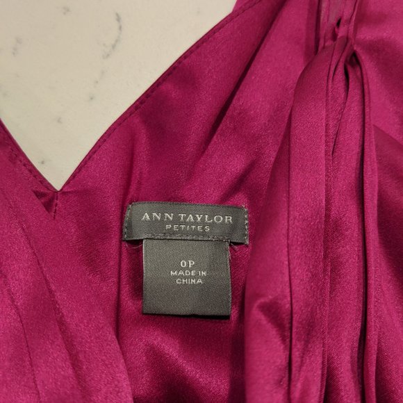 Beautiful two-toned cocktail dress - Picture 4 of 5